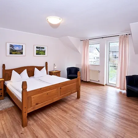 Brauers Landarthotel GmbH-3